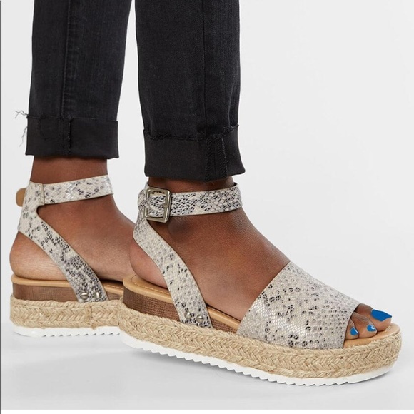 Snake Skin Chunky Espadrille Flatform Wedge Sandal - Picture 5 of 8